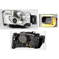 Proiettore Dx Renault T E6-PR135...